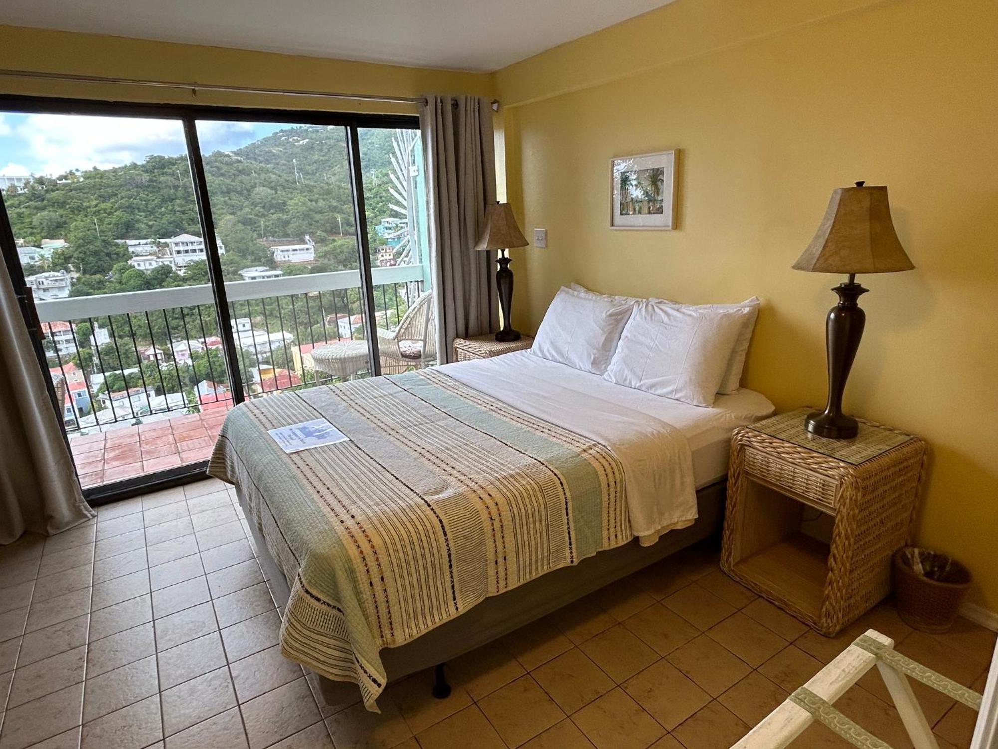 The Green Iguana Hotel Charlotte Amalie Kültér fotó